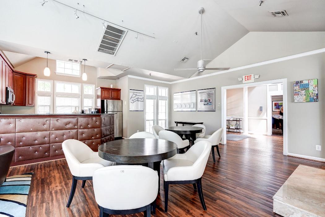 Cortland Van Dorn Image