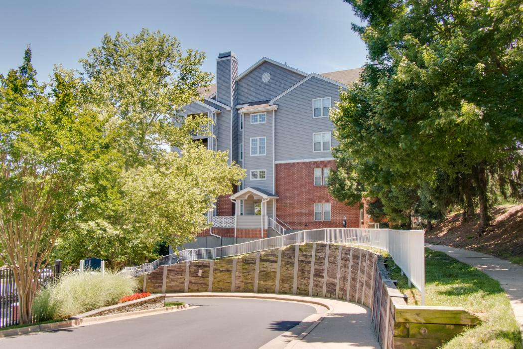 Cortland Van Dorn Image