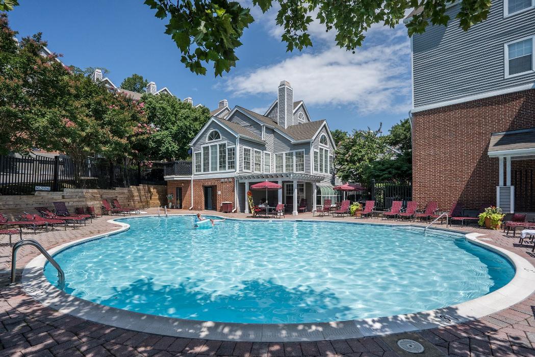 Cortland Van Dorn Image