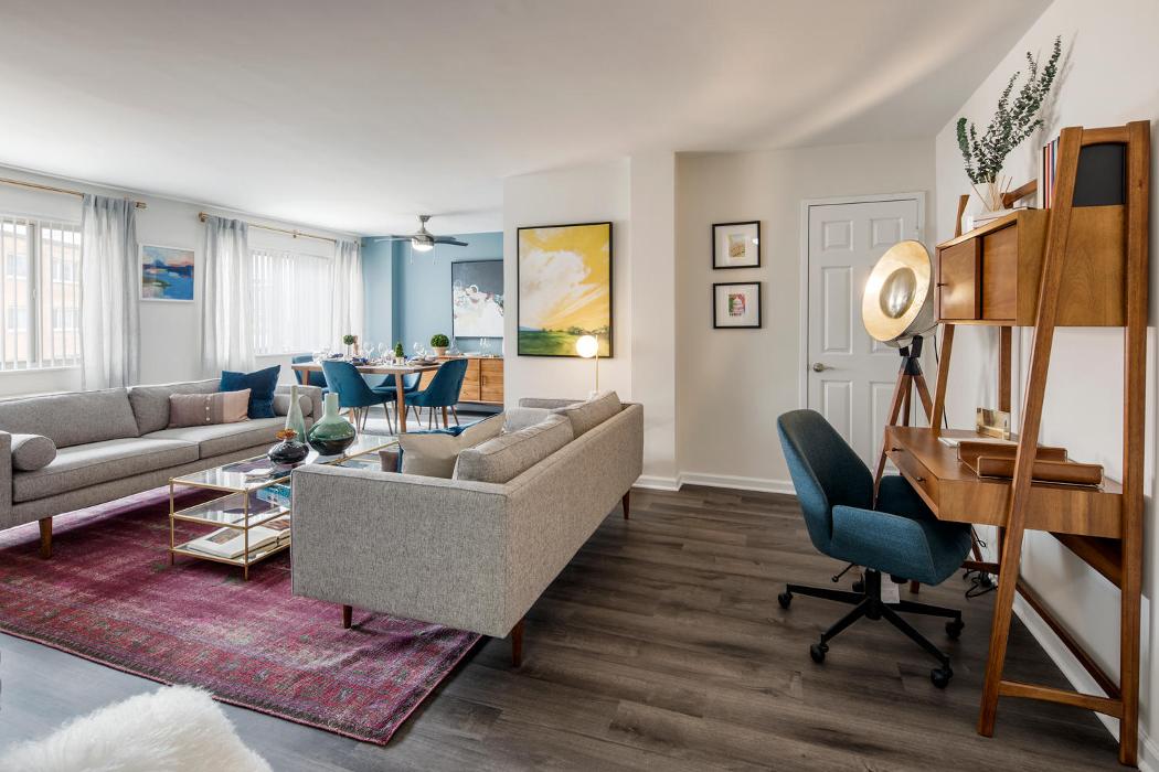 Cortland on Pike Image