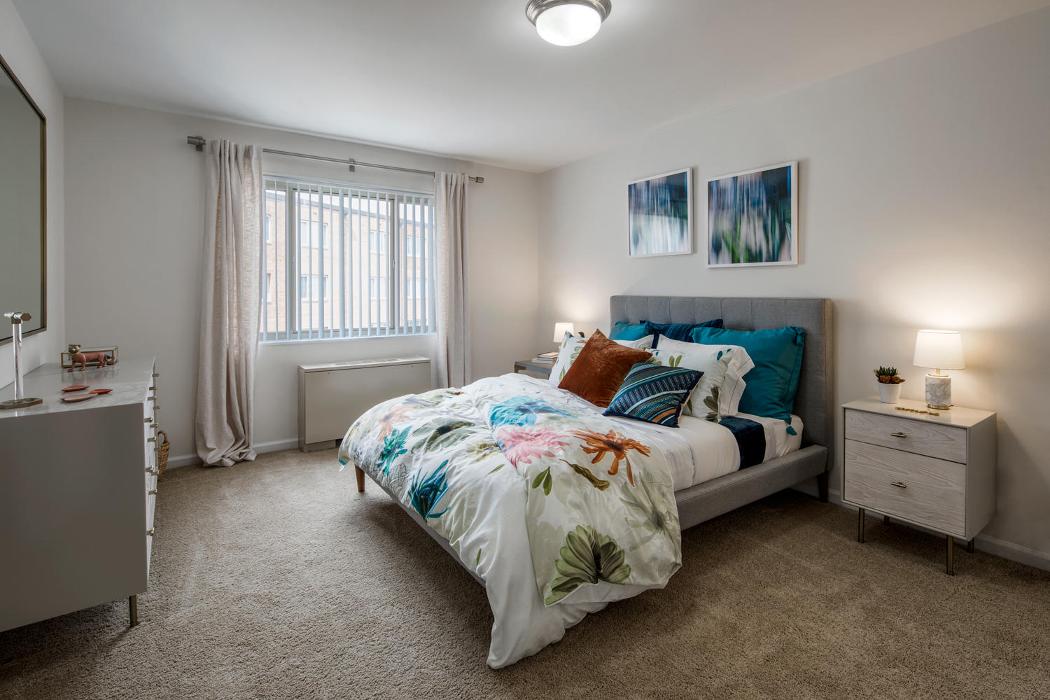 Cortland on Pike Image