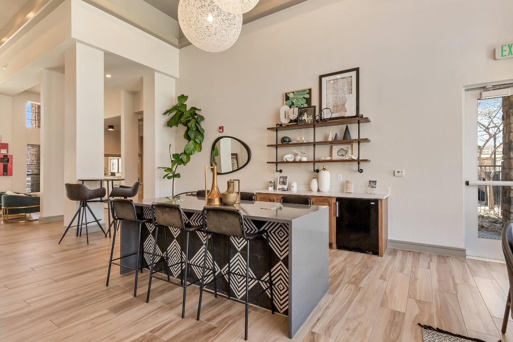 Cortland Westminster Image