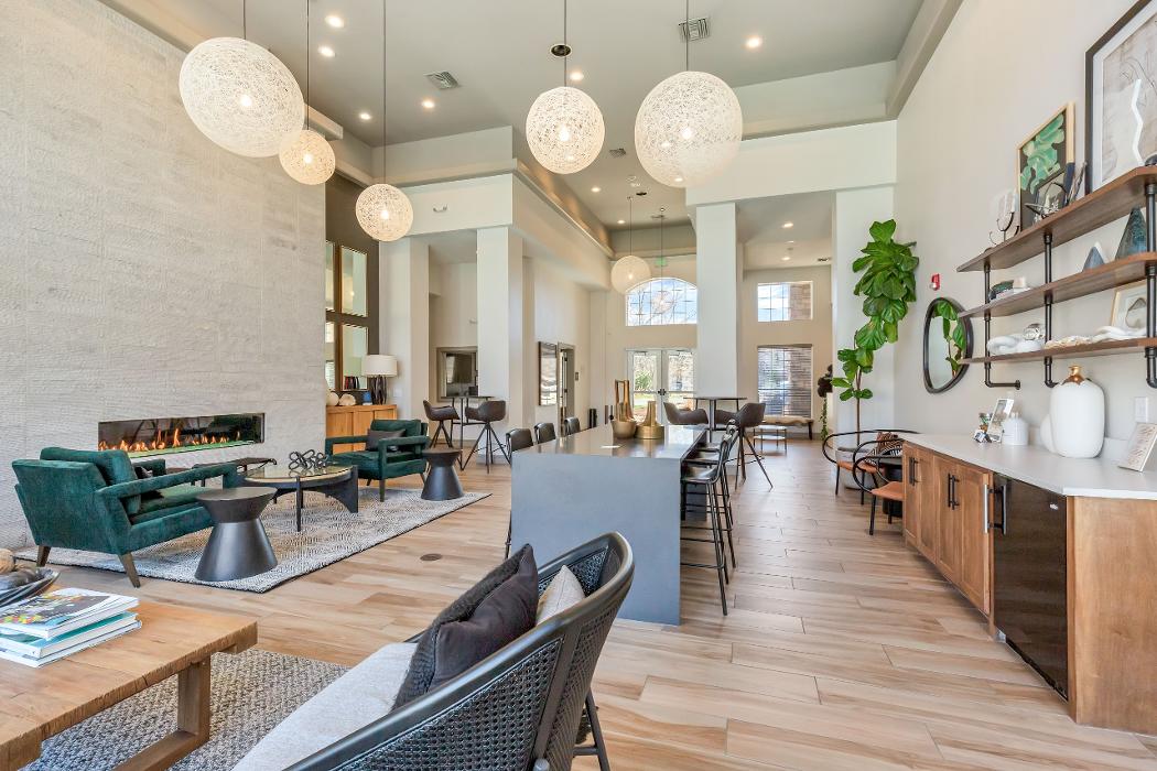 Cortland Westminster Image