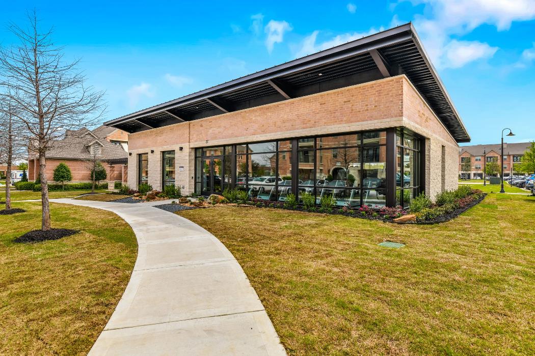 Cortland Waters Edge Image