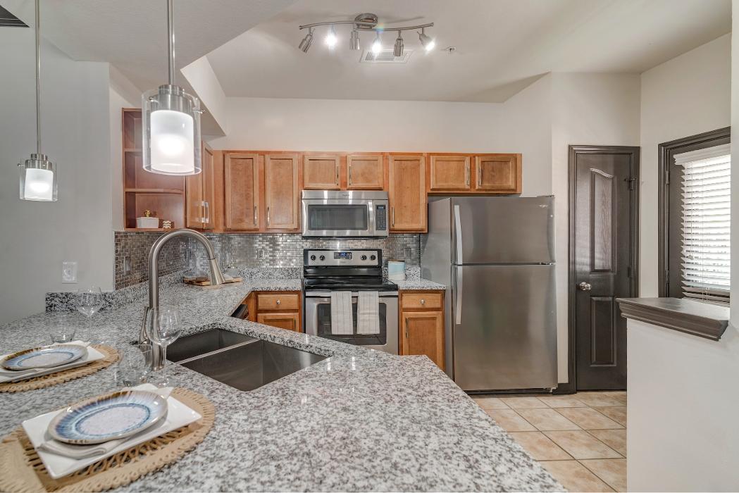 Cortland Ridglea Image