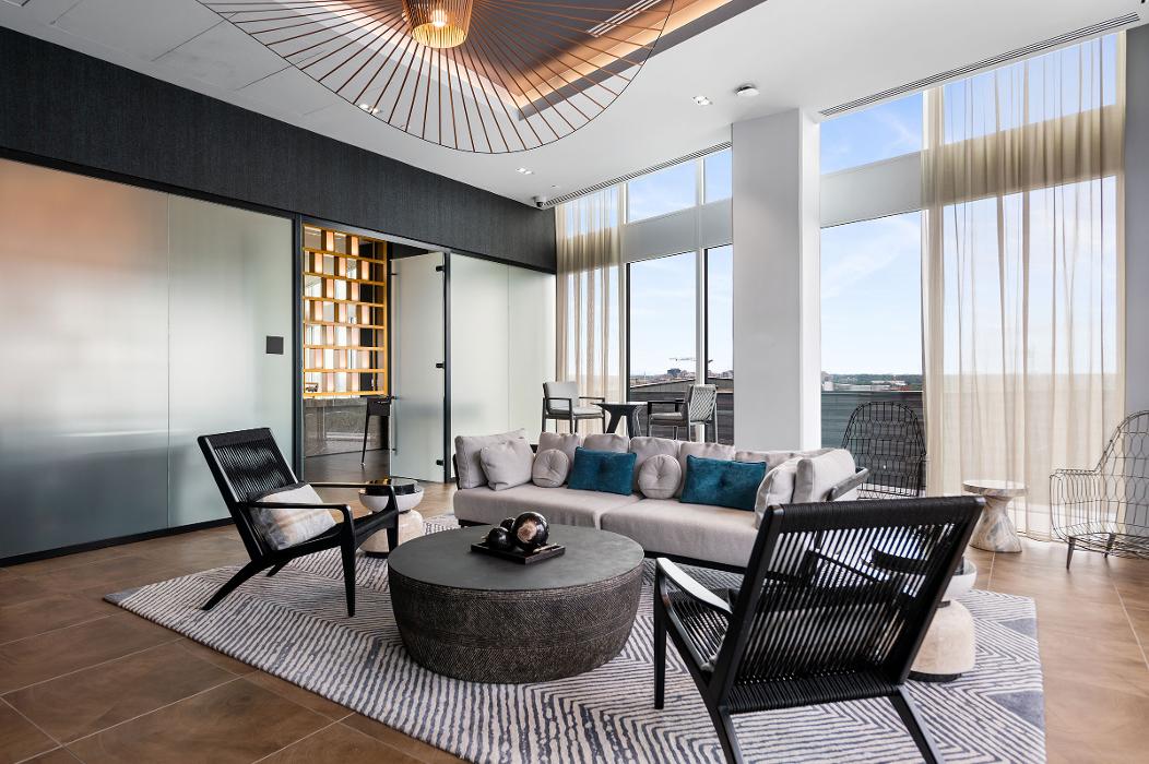 Cortland Rosslyn Image