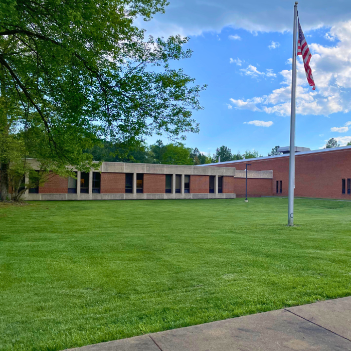 Schultz Lawnscapes Richmond VA Image