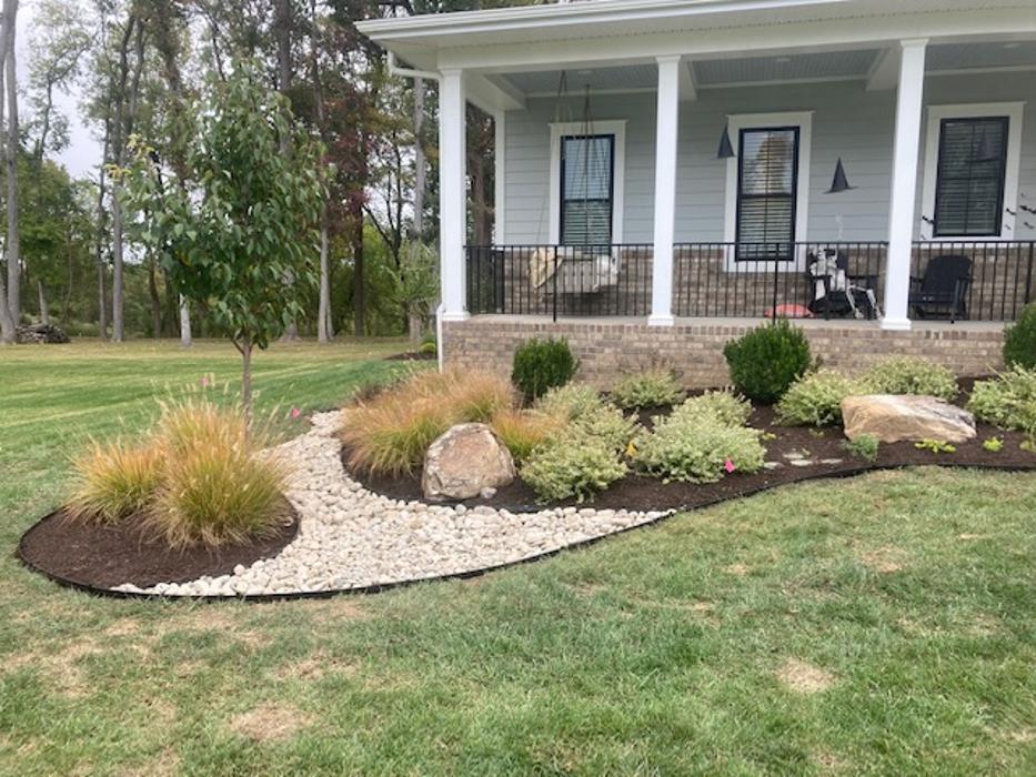 Schultz Lawnscapes Richmond VA Image