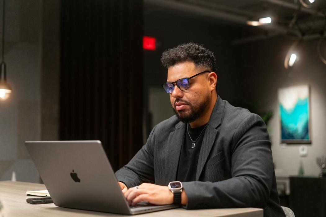 Oscar Galindo, Founder of Online Nexus Marketing, is architecting a client's digital operations