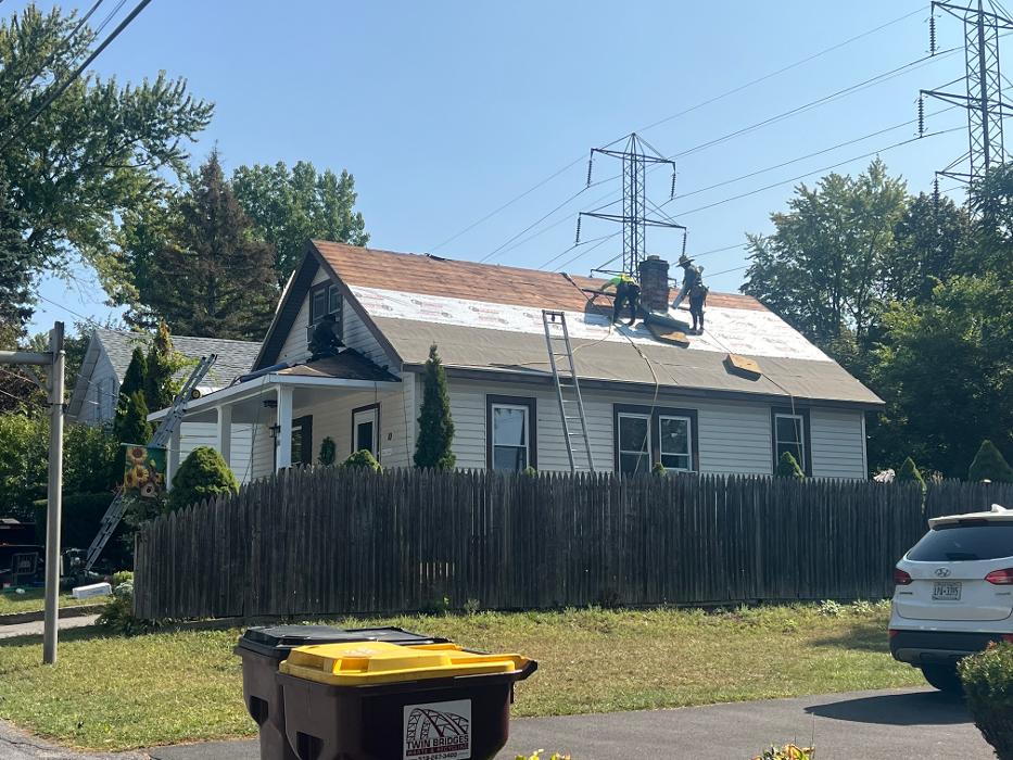 Empire Roofing of Albany NY Image