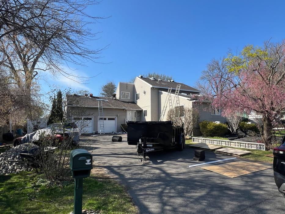 Empire Roofing of Albany NY Image