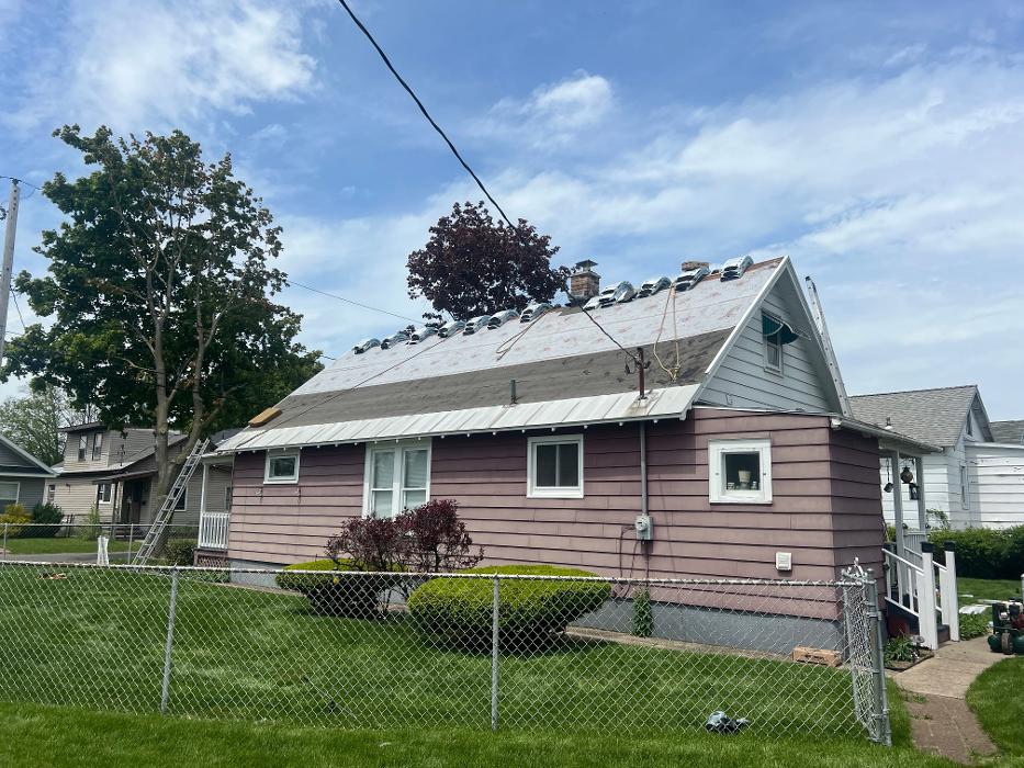 Empire Roofing of Albany NY Image