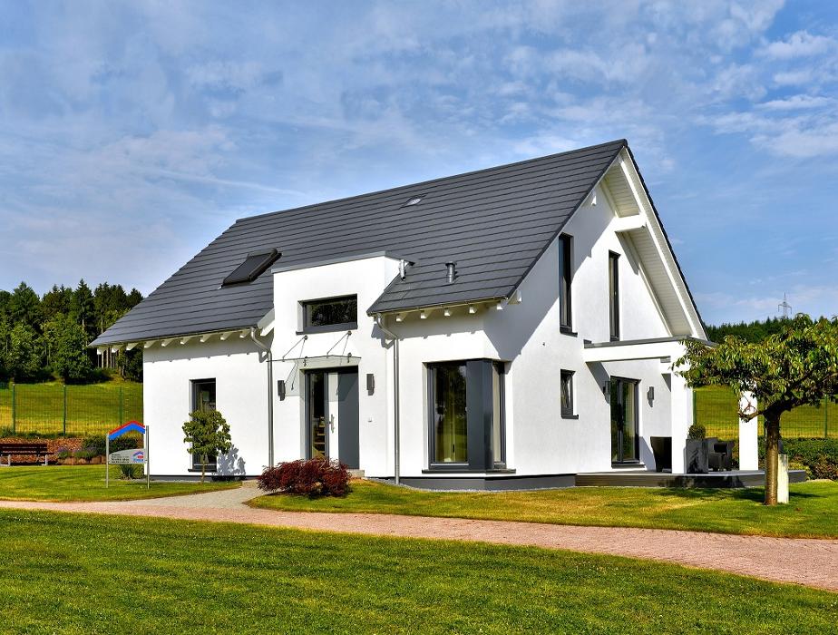 Bien-Zenker GmbH Schlüchtern (Musterhaus), Am Distelrasen in Schlüchtern