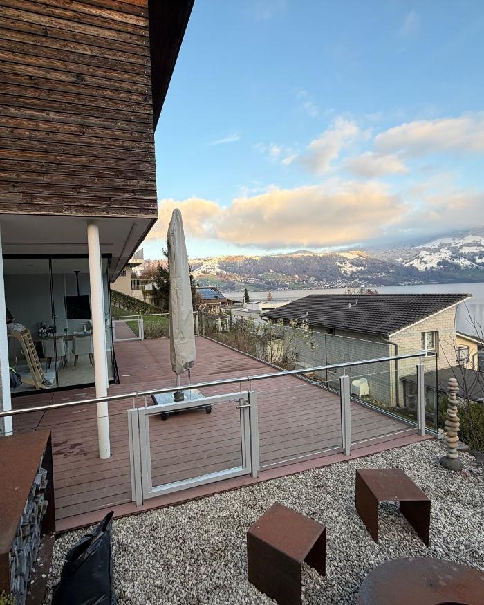 Glas Reinhard AG, Zweigniederlassung Hünenberg, Bösch in Hünenberg