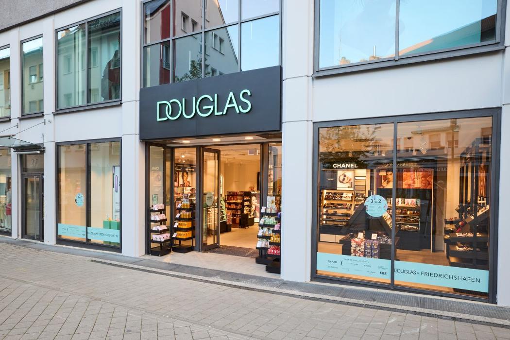 Douglas Friedrichshafen, Wilhelmstraße in Friedrichshafen
