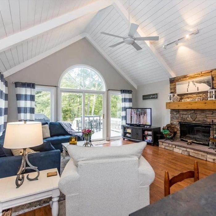 Kenneth Daniel Roofing Image