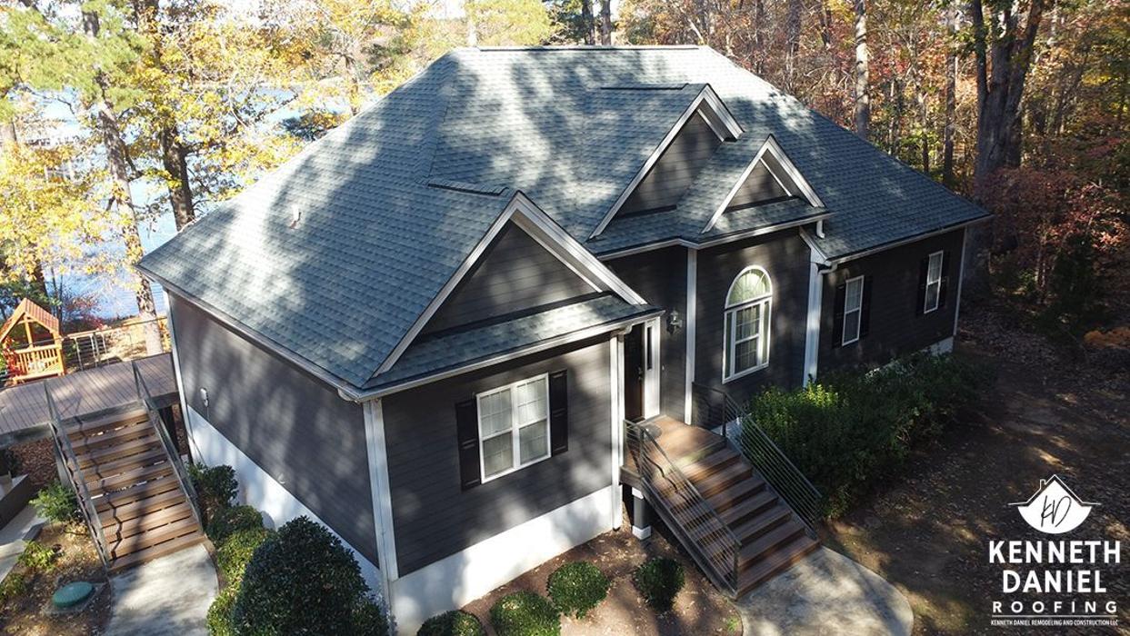 Kenneth Daniel Roofing Image