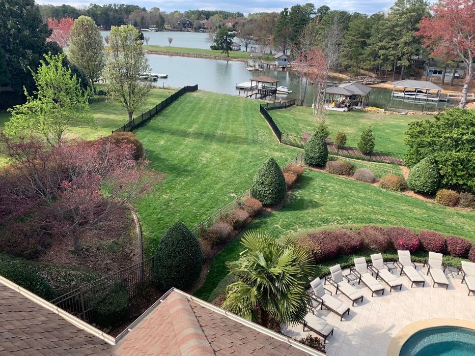 Signature Exteriors Image