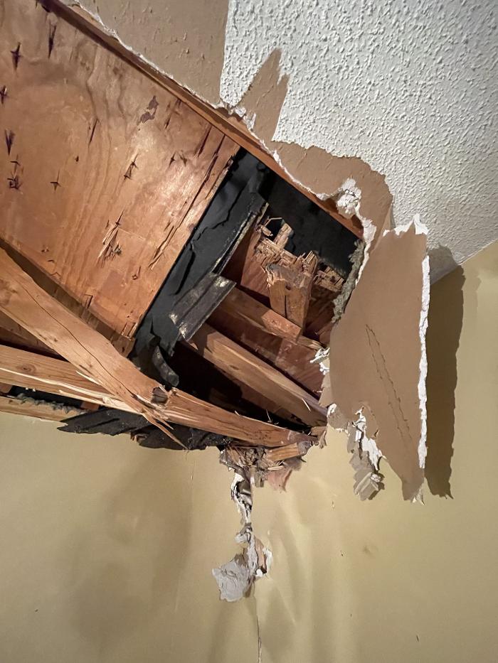 Ridgeline Roofing & Restoration Image