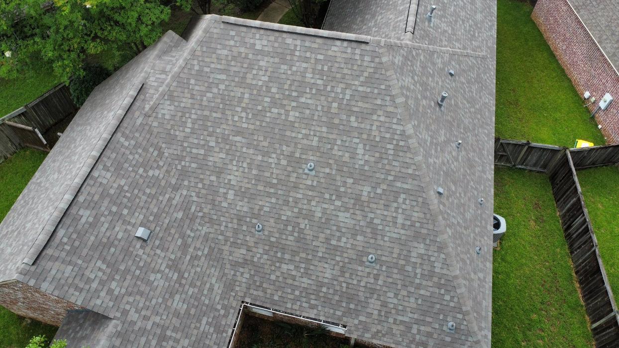 Ridgeline Roofing & Restoration Image