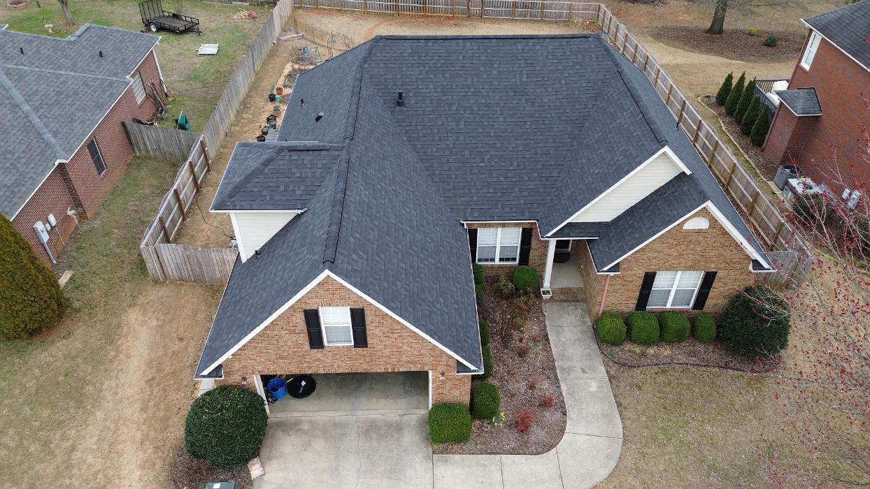 Ridgeline Roofing & Restoration Image