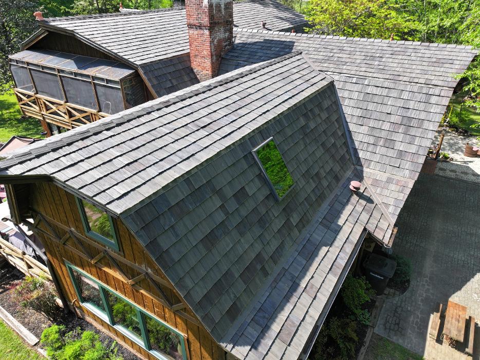 Ridgeline Roofing & Restoration Image