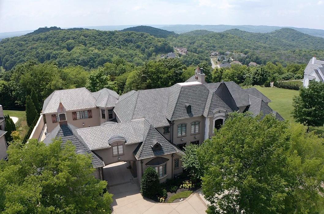 Ridgeline Roofing & Restoration Image