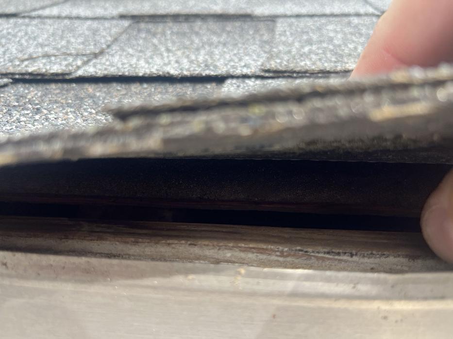 Ridgeline Roofing & Restoration Image