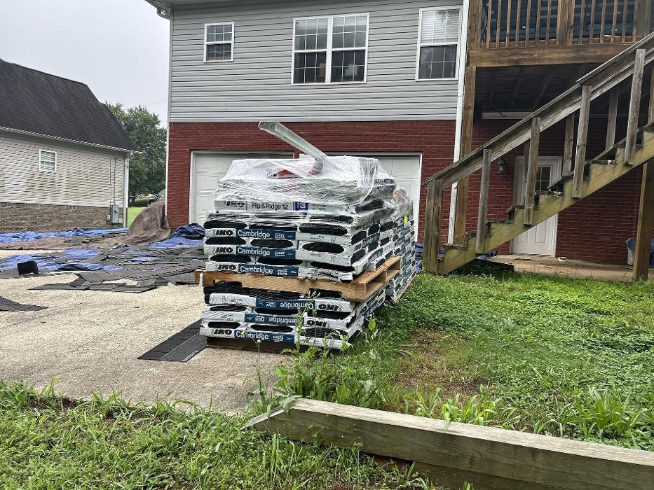 Ridgeline Roofing & Restoration Image