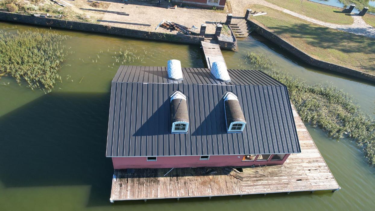 Ridgeline Roofing & Restoration Image