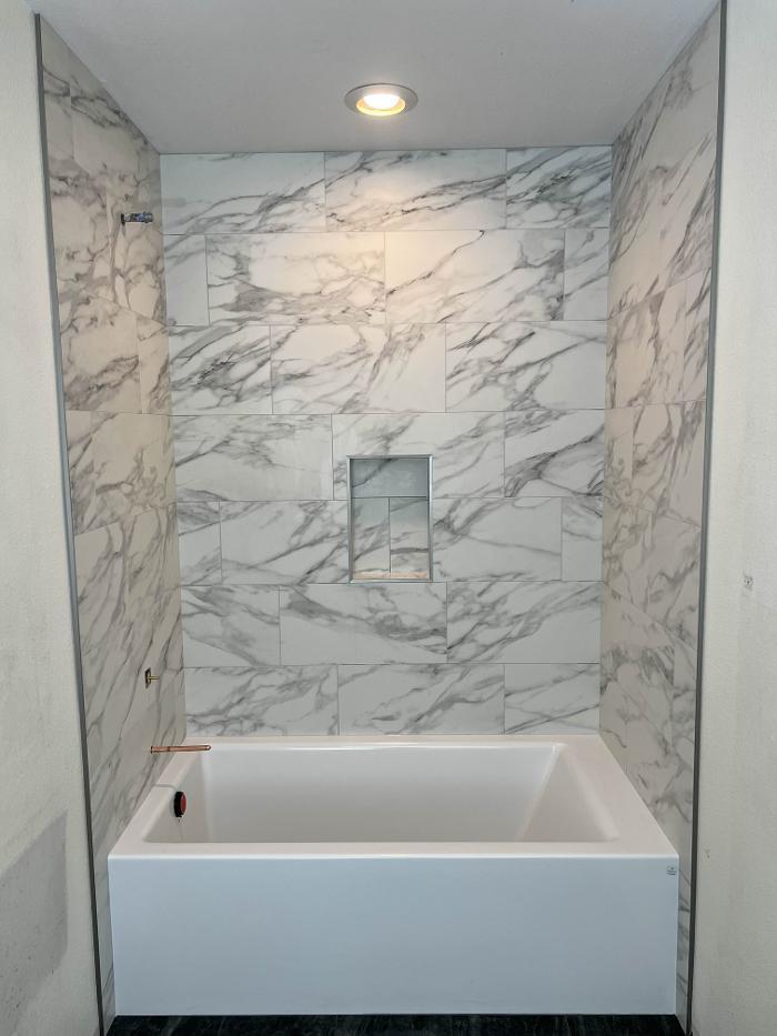 HSB Tile LLC Image