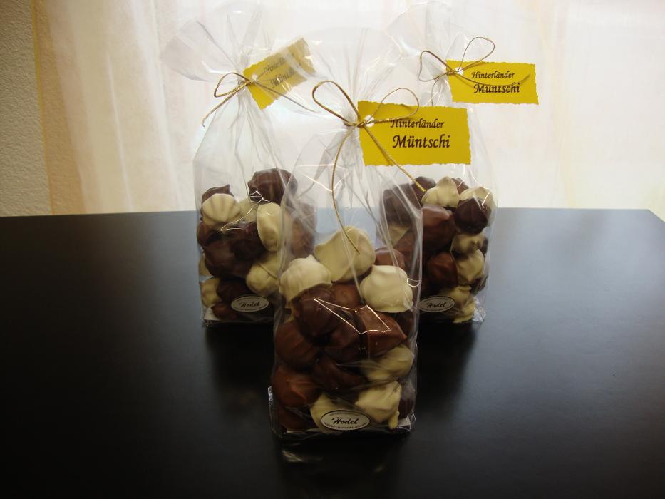 Hodel Bäckerei AG, Dorfstrasse in Hofstatt