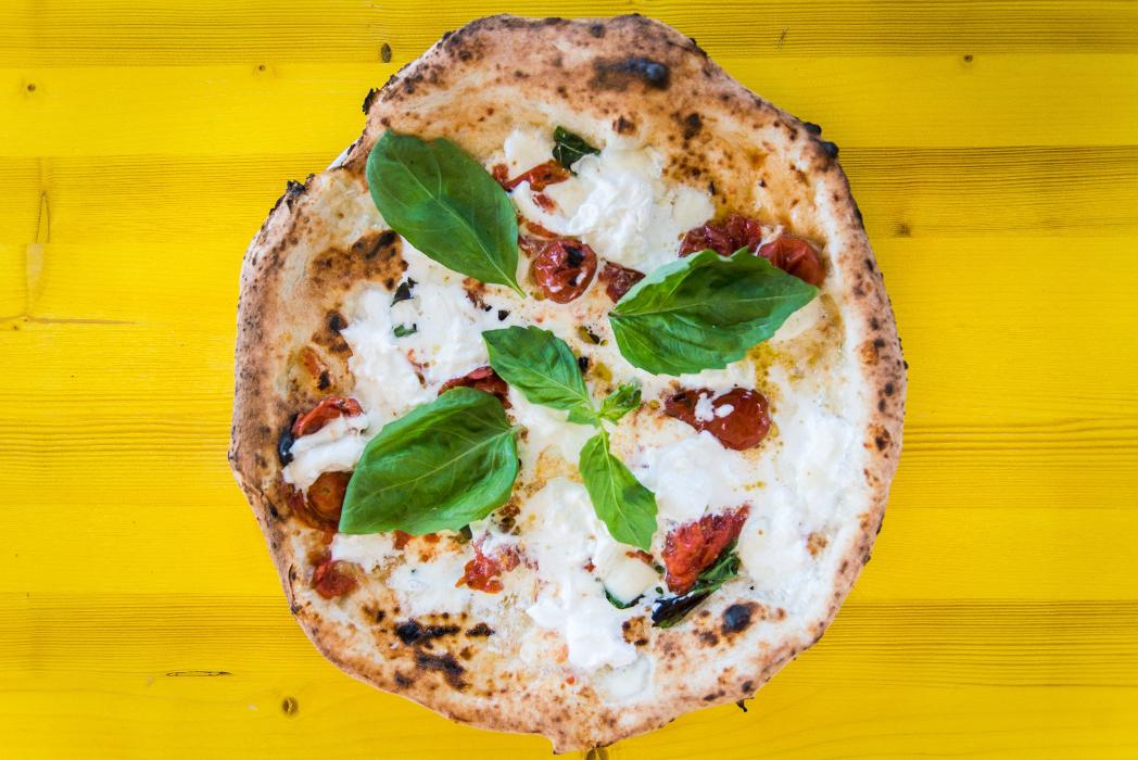 'O Munaciello Coral Way Logo