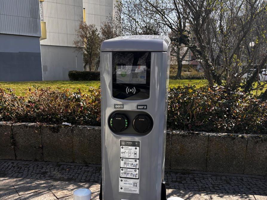 TotalEnergies Charging Station, Eugen-Bolz-Kehre in Berlin