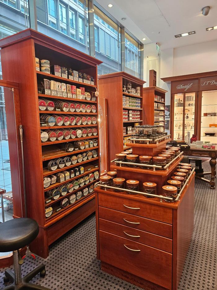 Pfeifen Diehl - ein WOLSDORFF Fachgeschäft, Maffeistraße in München