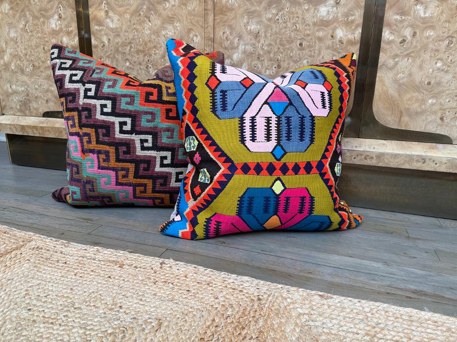 Modern Nomad Home Image