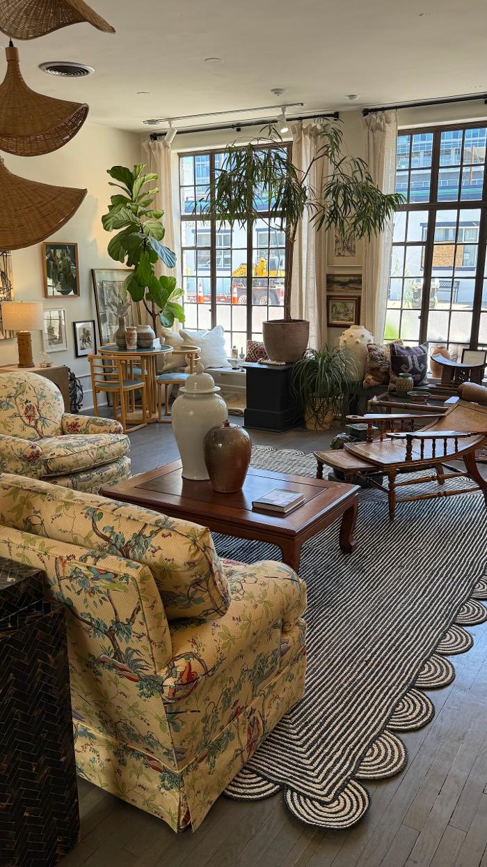 Modern Nomad Home Image