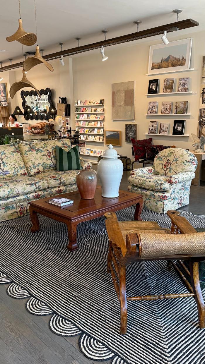 Modern Nomad Home Image