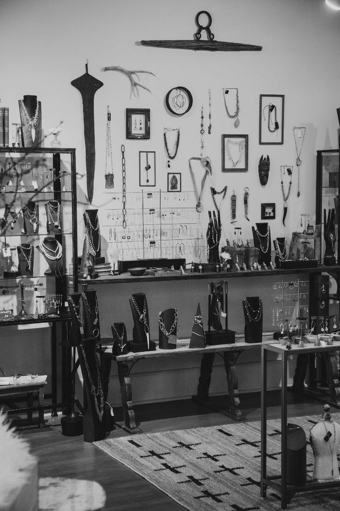 Modern Nomad Home Image