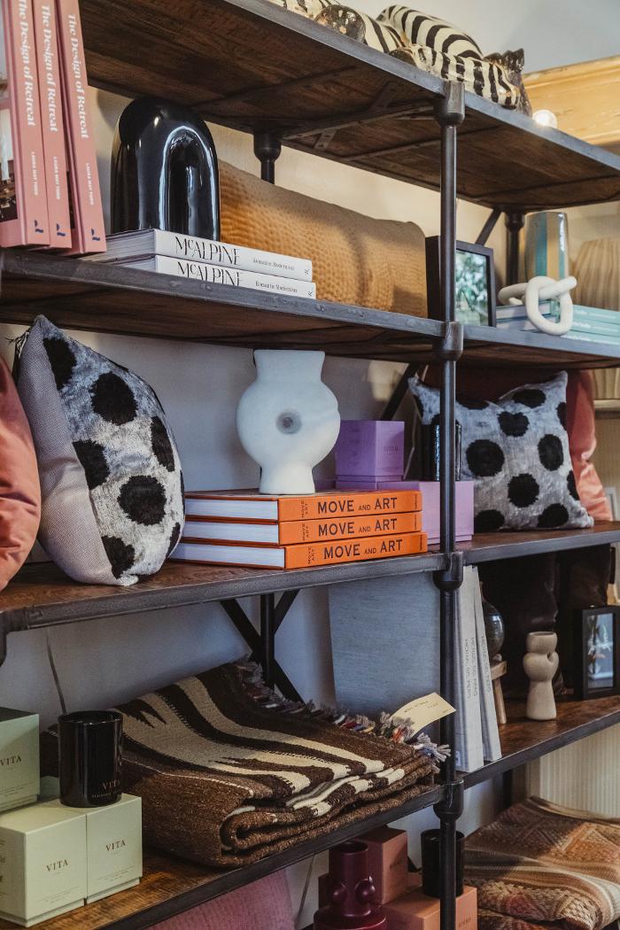 Modern Nomad Home Image