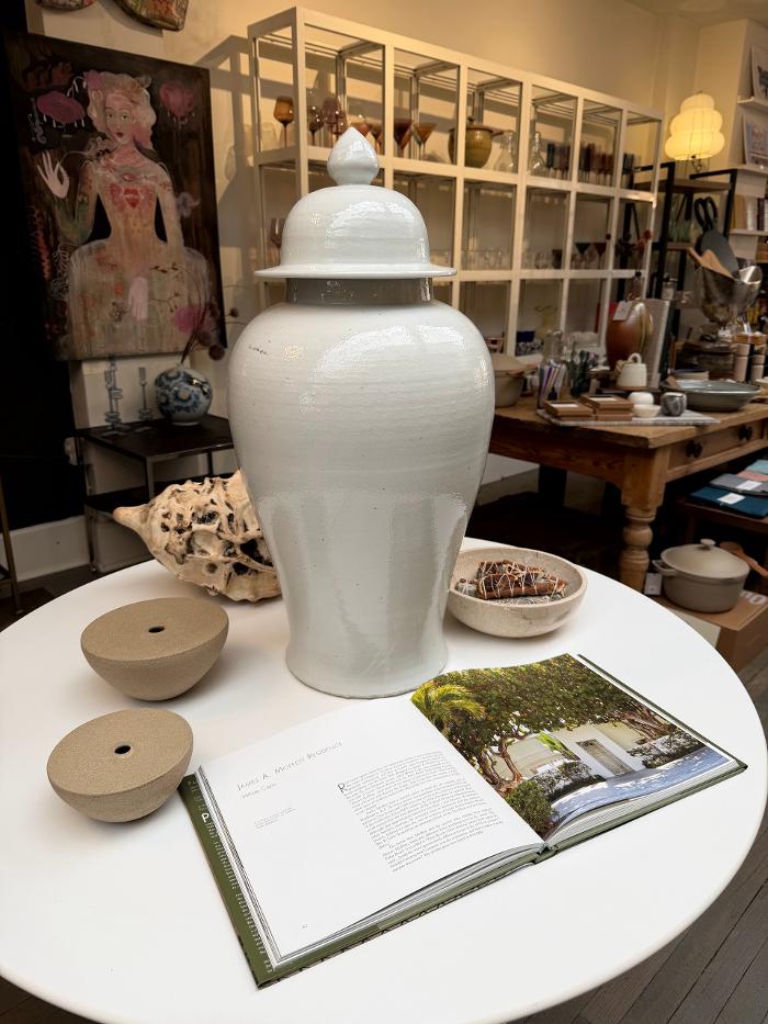 Modern Nomad Home Image