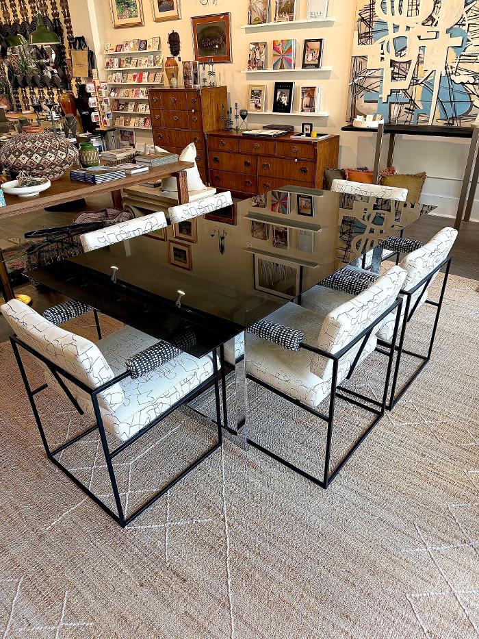 Modern Nomad Home Image