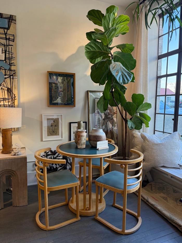 Modern Nomad Home Image