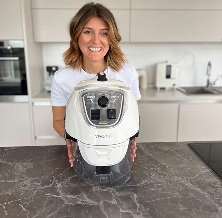 Alexandra Machaty Wasserstaubsauger Vivenso Vertriebspartnerin, Pater-Bernhard-Rodlberger-Straße in Thalheim bei Wels