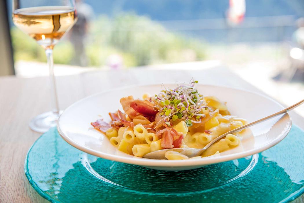 Panorama-Restaurant Harder Kulm, Harder Kulm in Interlaken