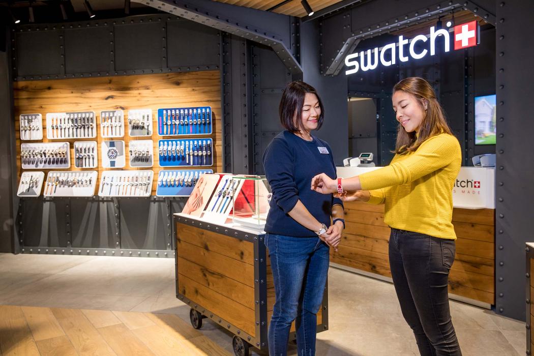 Top of Europe Flagship Store, Höheweg in Interlaken