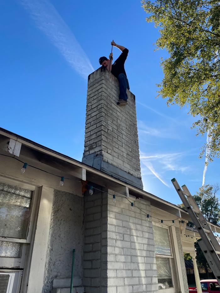 Eas-Tex Chimney Sweep Image