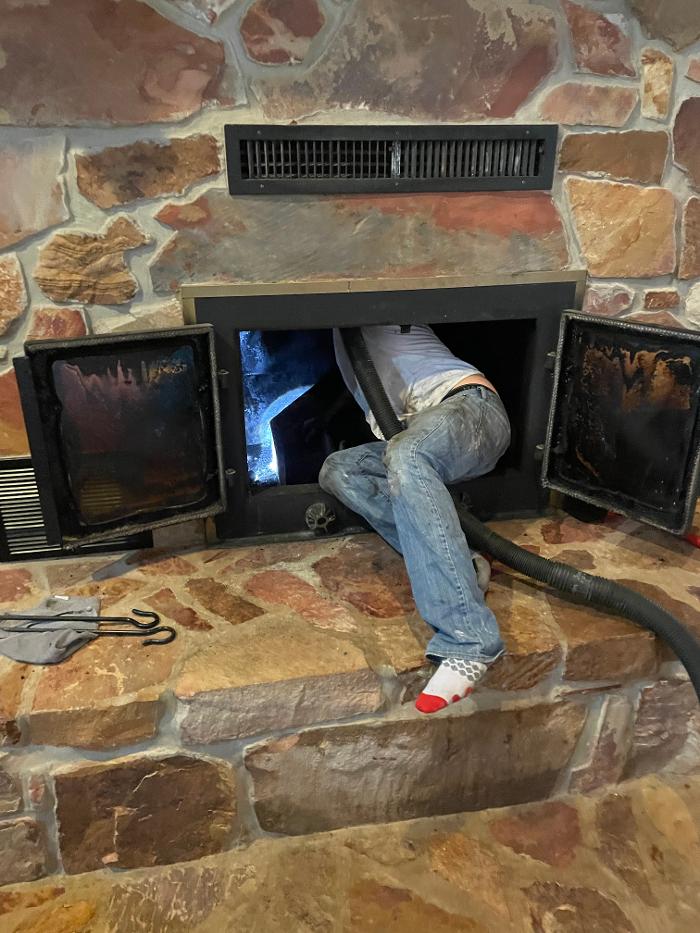 Eas-Tex Chimney Sweep Image