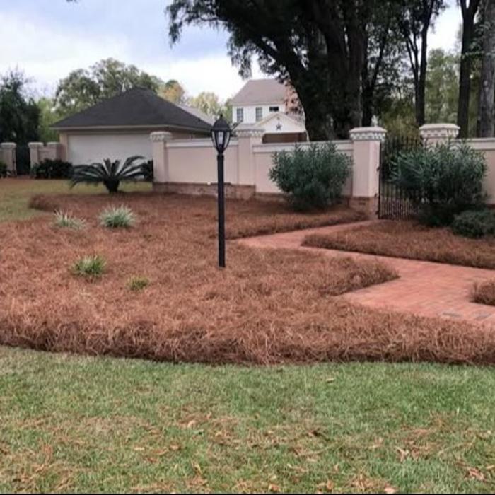 Premier Lawn Services LLC Logo