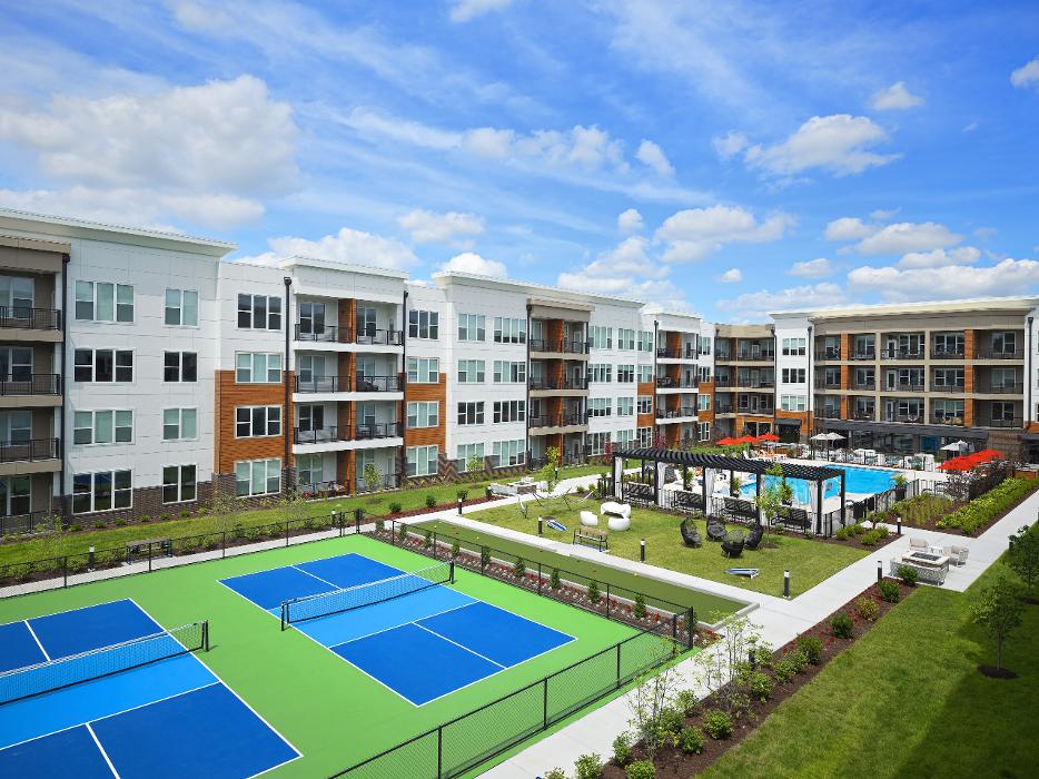 Avenir Apartments Image